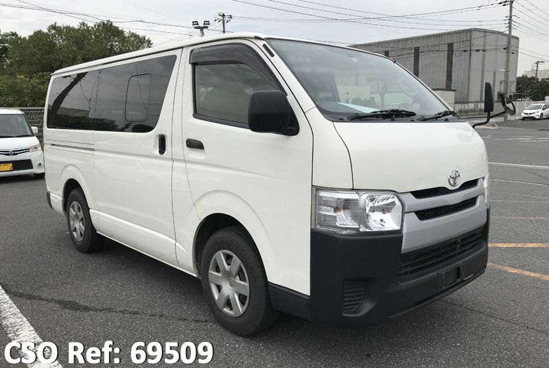 Toyota / Hiace Van 2017